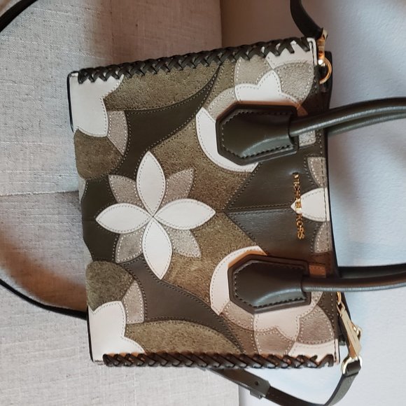 Michael Kors Purse - Picture 2 of 3